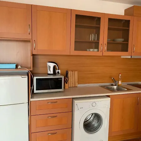 아파트 Riviera By Kalina Resort,