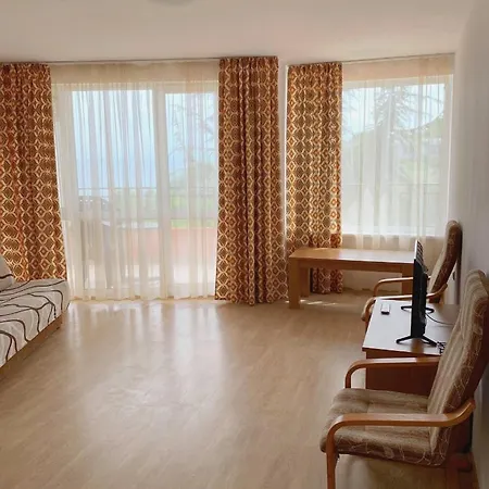 Apartmán Riviera By Kalina Resort,